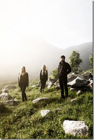 E-L-R_004_by_Ramon_Lehmann