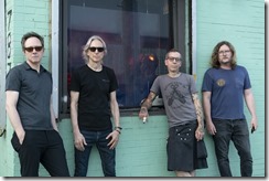 5tqs_LiveSkullbyJenJaffe2650